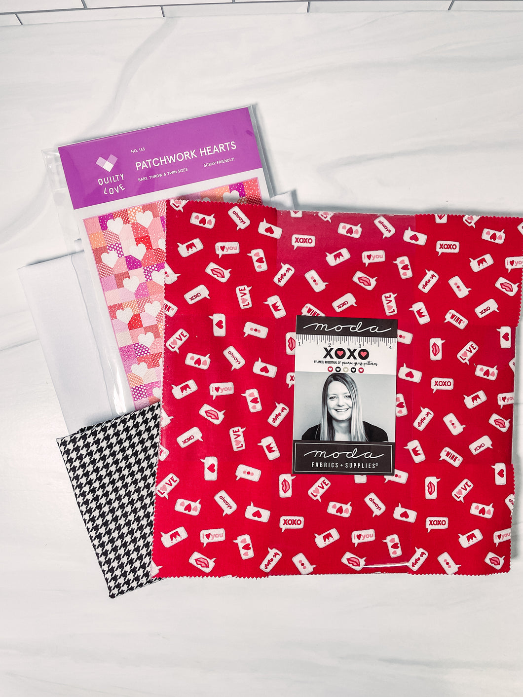 XOXO Patchwork Hearts Quilt Kit