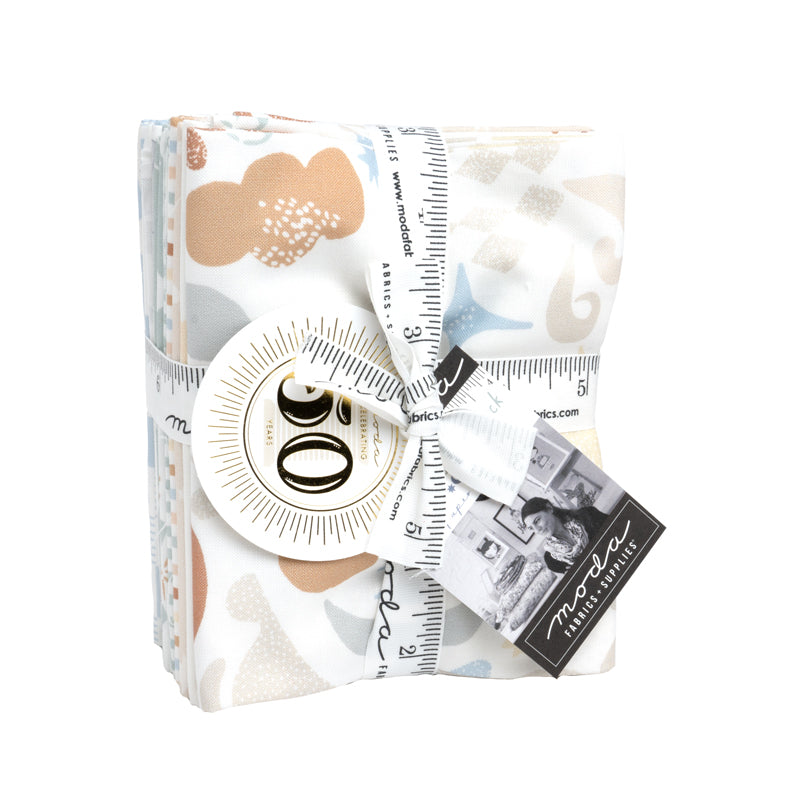 To the Moon and Back Fat Quarter Bundle