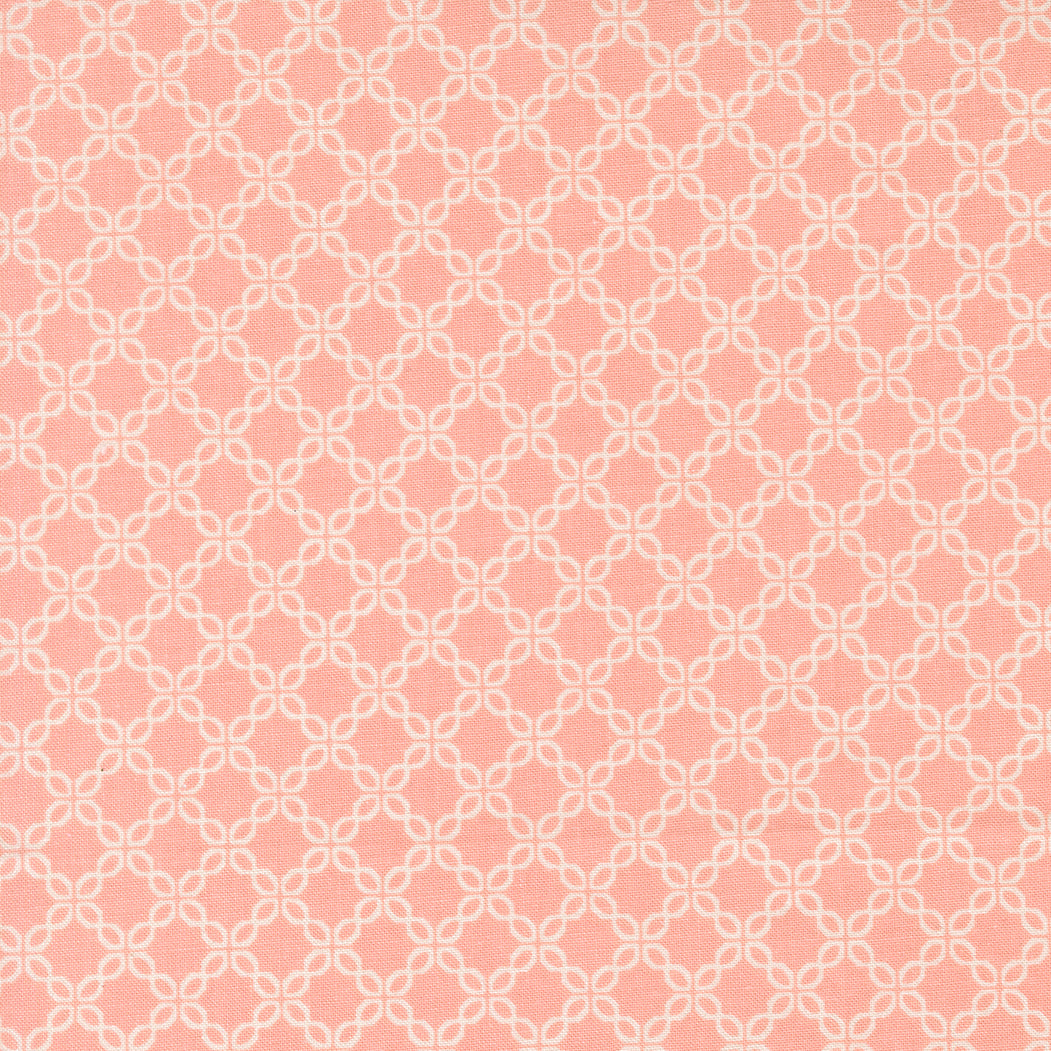 Sunbonnet Lattice Pale Pink