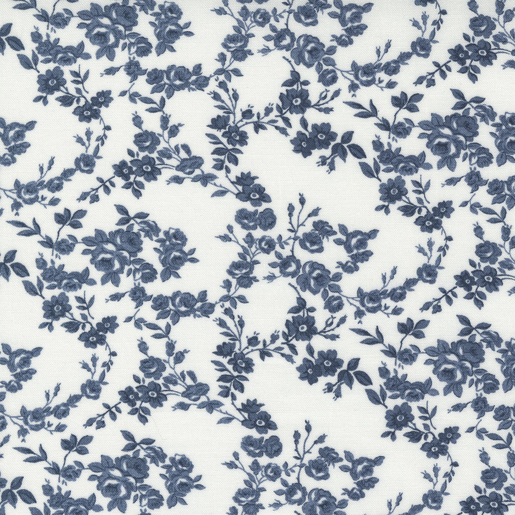 Nantucket Summer Small Floral Cream Navy